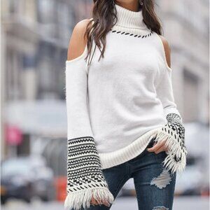 VENUS COLD SHOULDER WHITE RIBBED KNIT TURTLE NECK, BLACK TRIM, NWOT,SZ M